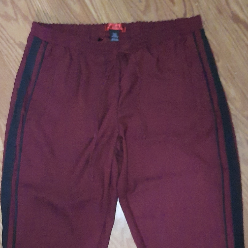 ❤️5/$25 Hot Kiss Junior Jogger Pant - Picture 2 of 5